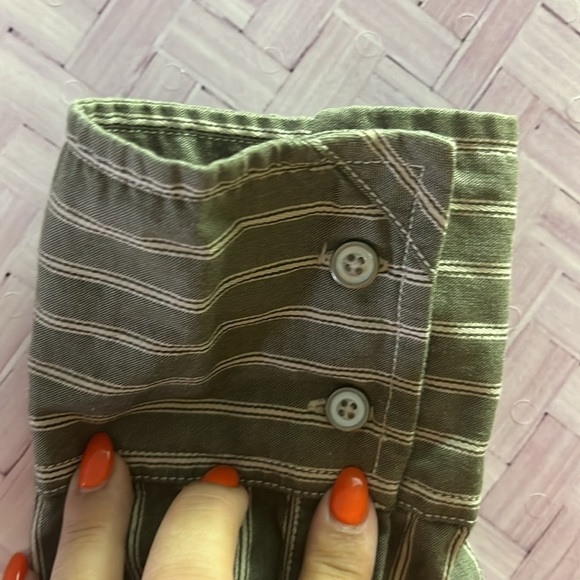 Tommy Hilfiger DENIM Striped Khaki Green Men's Western Shirt, 2007 Large - Picture 6 of 6